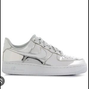 Nike Women's Metallic Chrome Sneakers